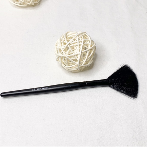 NWT 4pc Make-Up Brush & Drying Rack Set - Picture 12 of 16